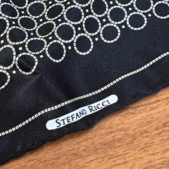 Stefano Ricci Silk Pocket Square Handkerchief 13” Black White Geometric Italy - Picture 7 of 7
